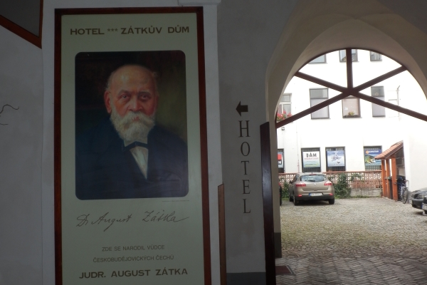 Hotel Zatkuv dum